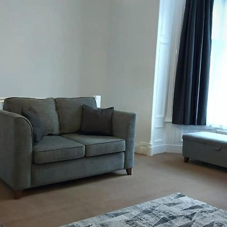 Stylish Apartment In City Centre With Parking Preston  Exterior photo